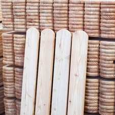 Plotovka Smrekovec Zaguľatený Koniec 18x88x600 mm